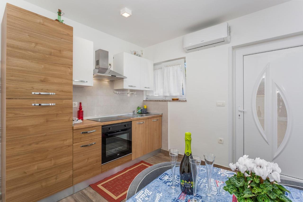 Apartments Dalida Grobnik  Экстерьер фото